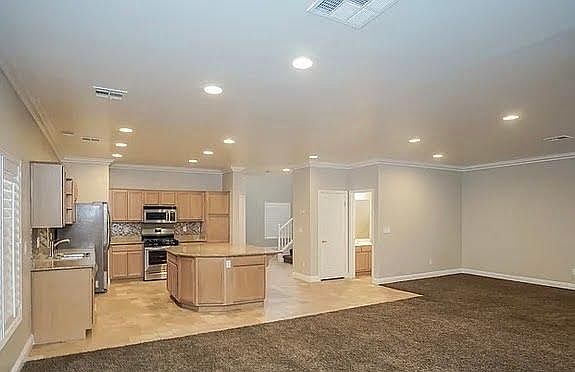 4th image of 6001 Lamotte Ave #1