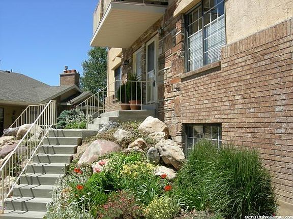 2nd image of 1102 E Brigadoon Ct