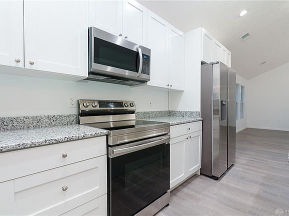 5th image of 1025 Harvard Ave
