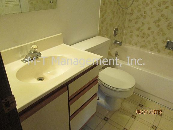 5th image of 8910 E Broadway Ave APT 19