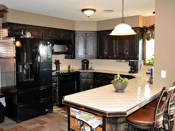 2nd image of 6819 Club Meadows Dr