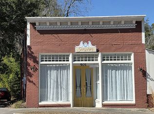 501 E Washington St, Walterboro, SC 29488