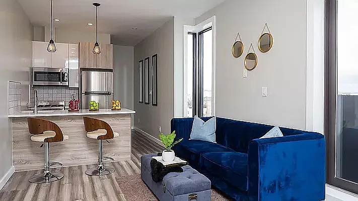 Rented by Safdie Realty Group | media 4