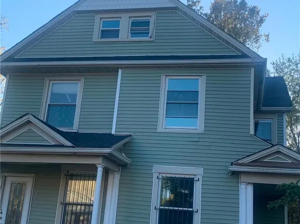 29 Hallwood Ave, Dayton, OH 45417