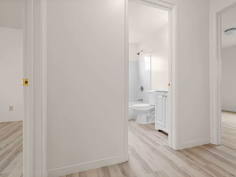 1920 Francisco LLC — Photo 21