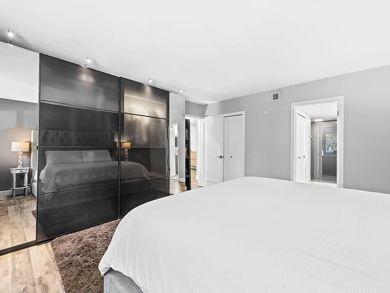 1881 Middle River Dr #206 — Photo 10