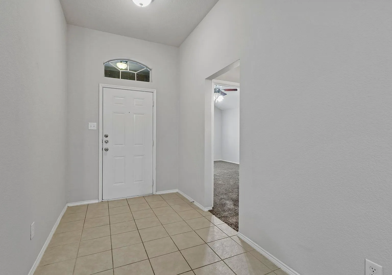 Beautiful 4 Bedroom Home For Lease in Princeton ! — Photo 3