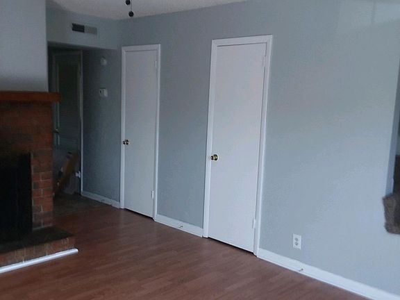 5th image of 736 E Northfield Blvd APT 10