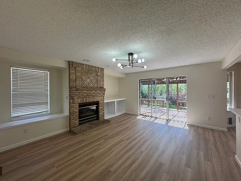 4601 N Blazingstar Trl — Photo 6