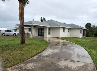 841 Dolores St, Sebastian, FL 32958