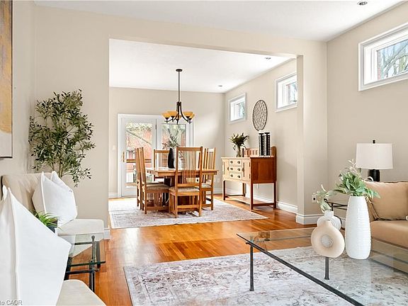 3rd image of 178 Inkerman St