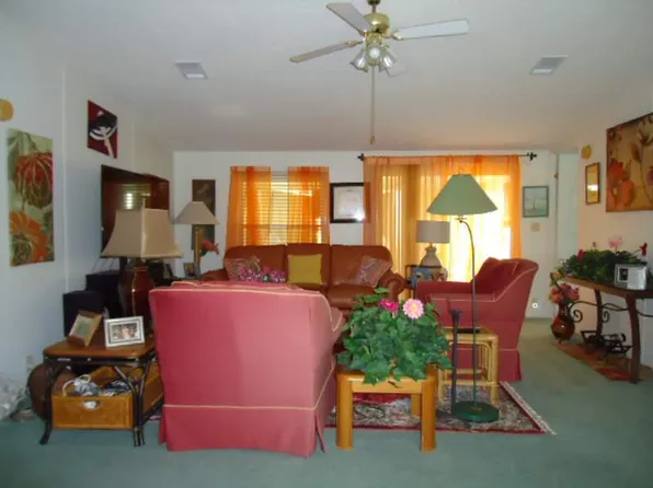 148 Osprey Dr #8, Haines City, FL 33844