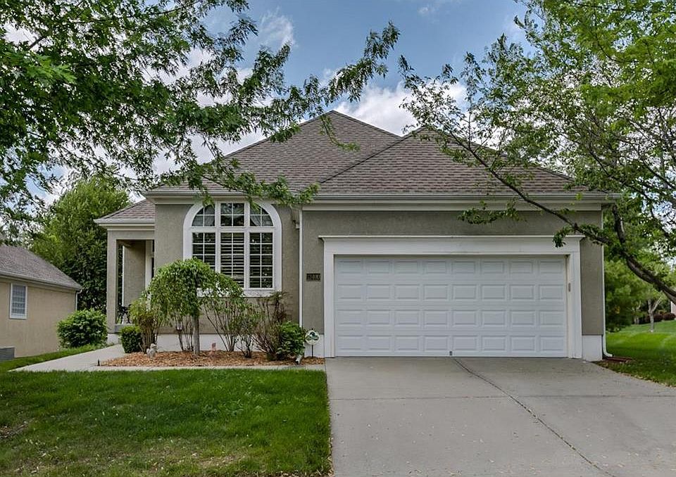 1st image of 13400 Summit Ct