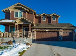 330 N Langdale Ct, Aurora, CO 80018