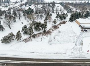 12502 W Corunna Rd, Lennon, MI 48449