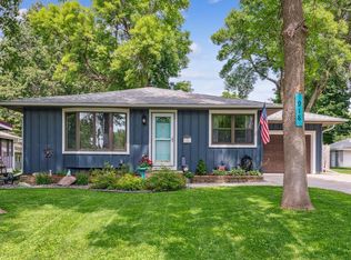 918 6th St W, Hastings, MN 55033