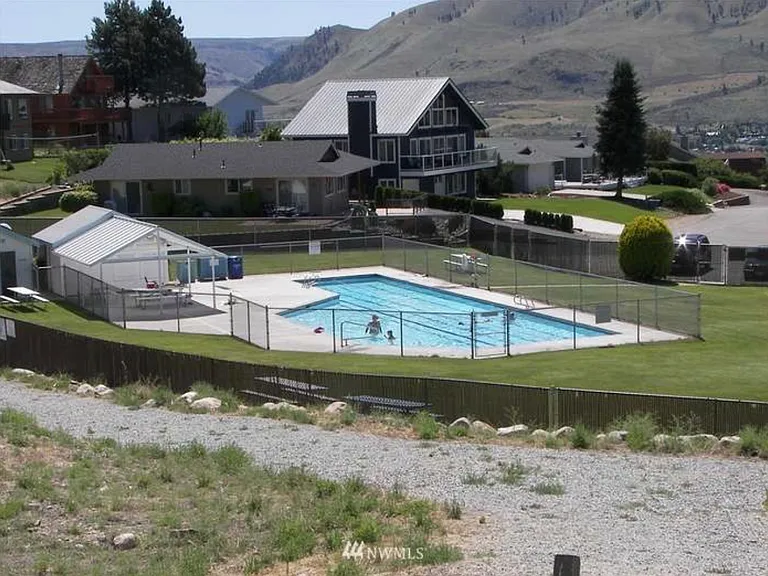 209 Stehekin Way — Photo 18