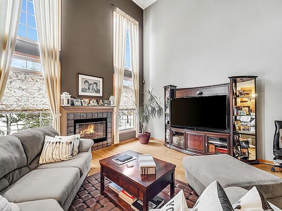 5th image of 8743 Golden Rose Dr