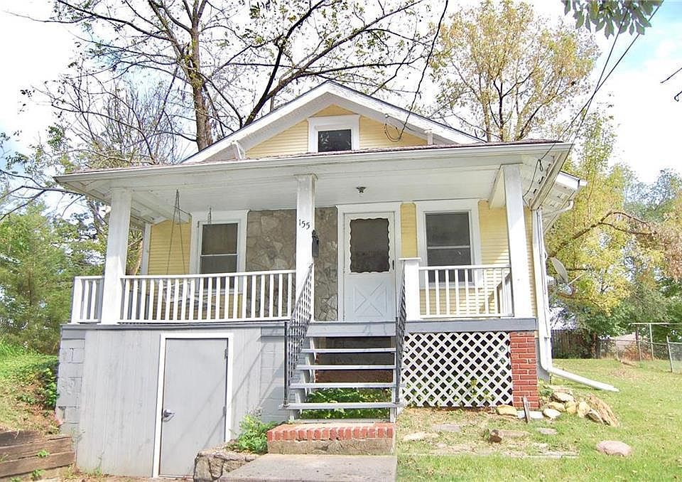 1st image of 155 Cornell Ave