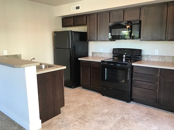 5th image of 1820 Bella Ln #4