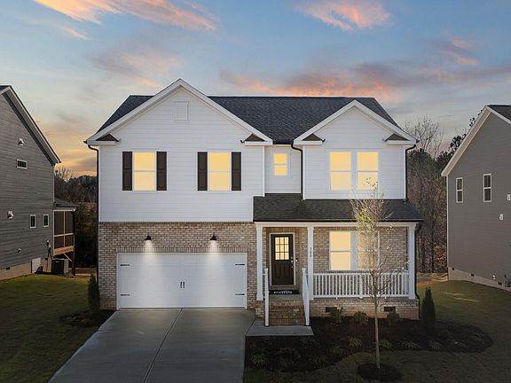 3rd image of 300 Bridle Brook Way