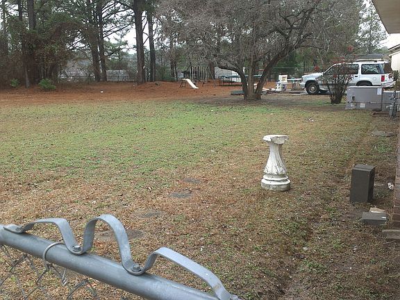 4th image of 1814 Ireland Dr