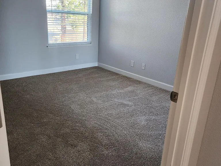Sierra Ridge — Photo 151