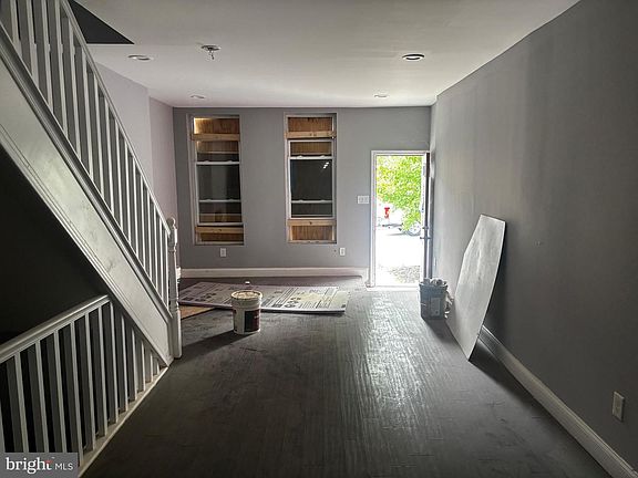 5th image of 1829 N Bond St