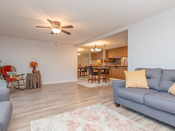 5th image of 5521 Bridgeport Way W Unit D
