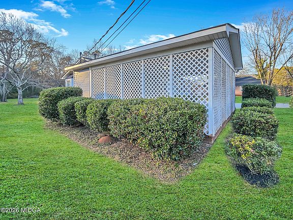 5th image of 343 Carver Rd