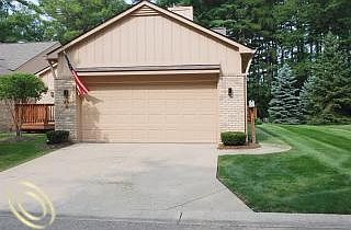 2nd image of 35765 Lone Pine Ln #1