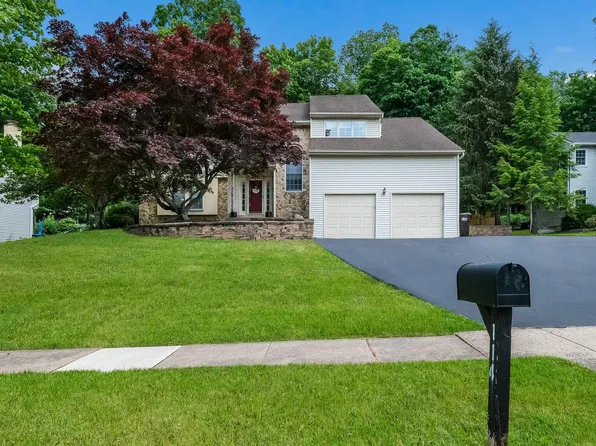 114 Shady Hill Dr, Chalfont, PA 18914