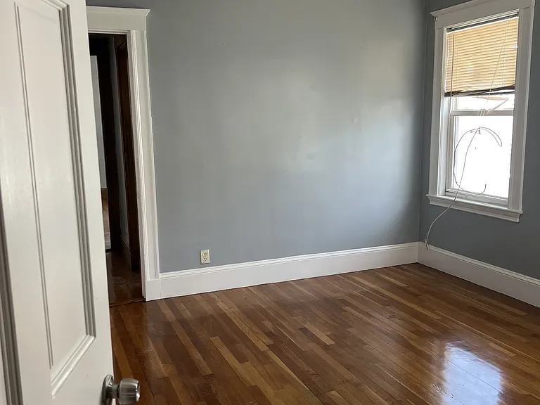 35 Olney St — Photo 8