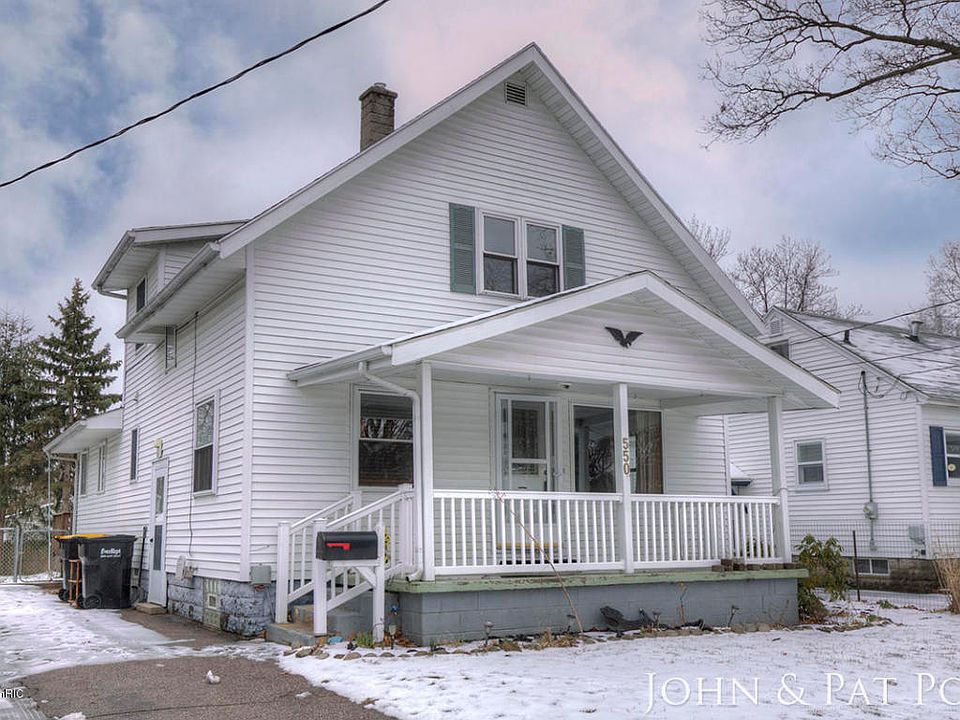 1st image of 550 Buist St SW