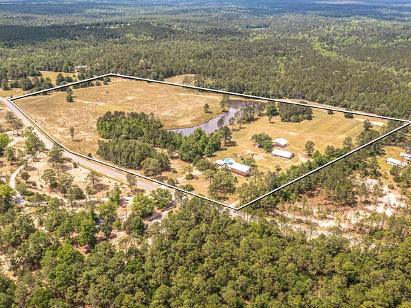 412 Millard Gainey Rd, Defuniak Springs, FL 32435