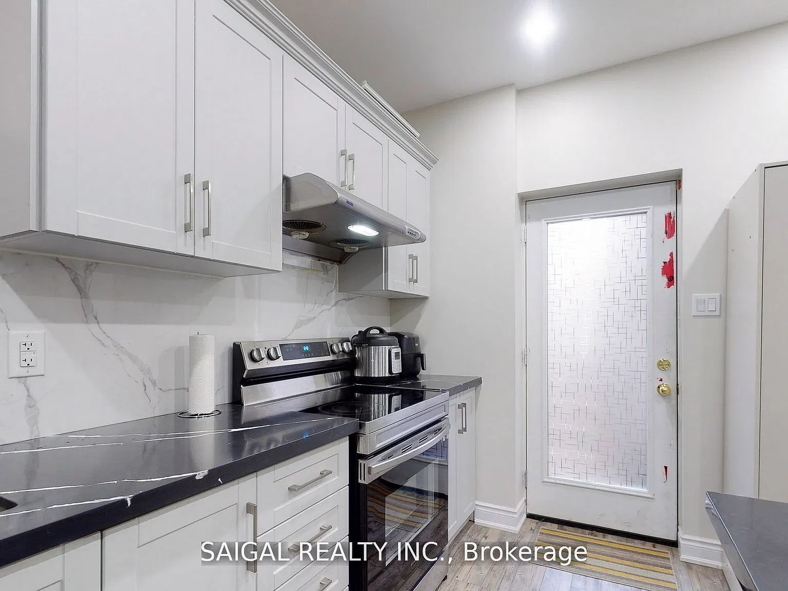 2 bed, $1,599 — Photo 2