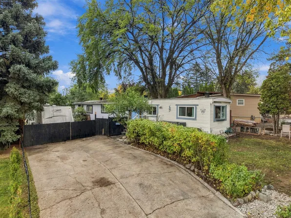 5317 Freda Ave, Kamloops, BC V2C 5A6