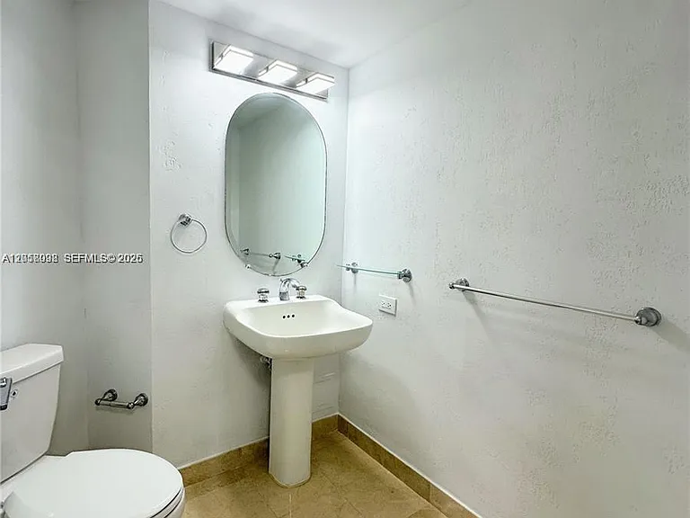 8855 Collins Ave #8A — Photo 14