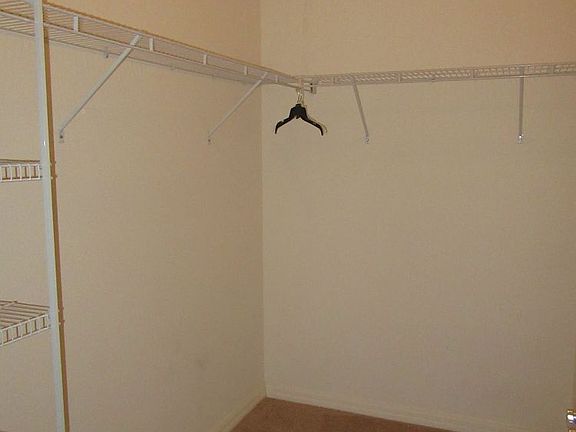 4th image of 2163 Cherry Vale Pl