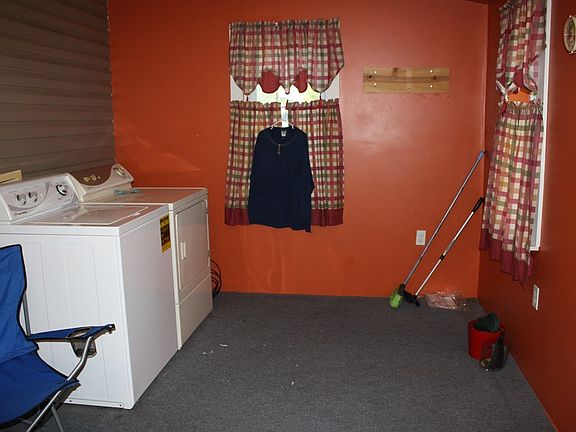 4th image of 189 Ashland Ave