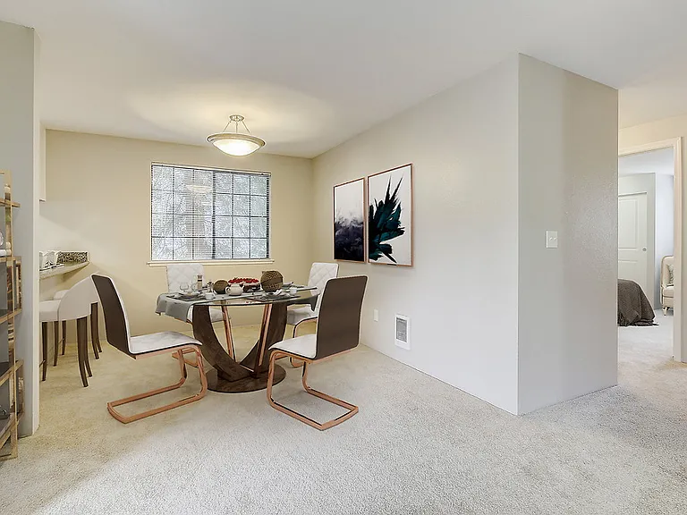 Emerald Ridge — Photo 12