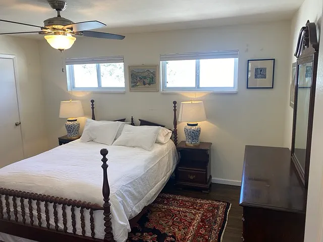 224 Hermosa Dr SE — Photo 88