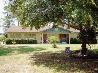 40631 Plymouth Cir, Umatilla, FL 32784