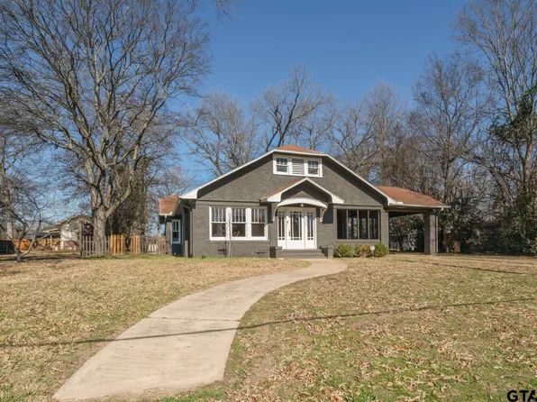 511 E 3rd St, Mount Pleasant, TX 75455