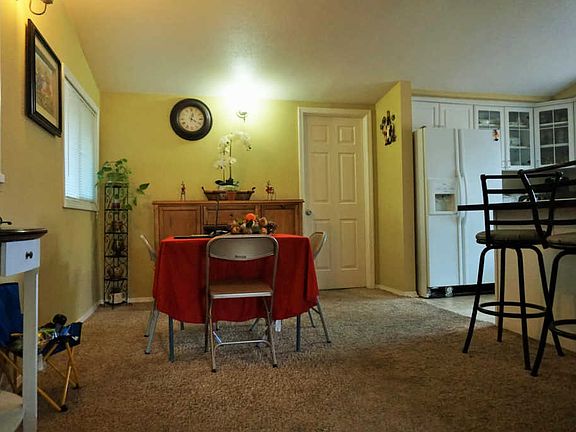 5th image of 1032 W Avenue H4