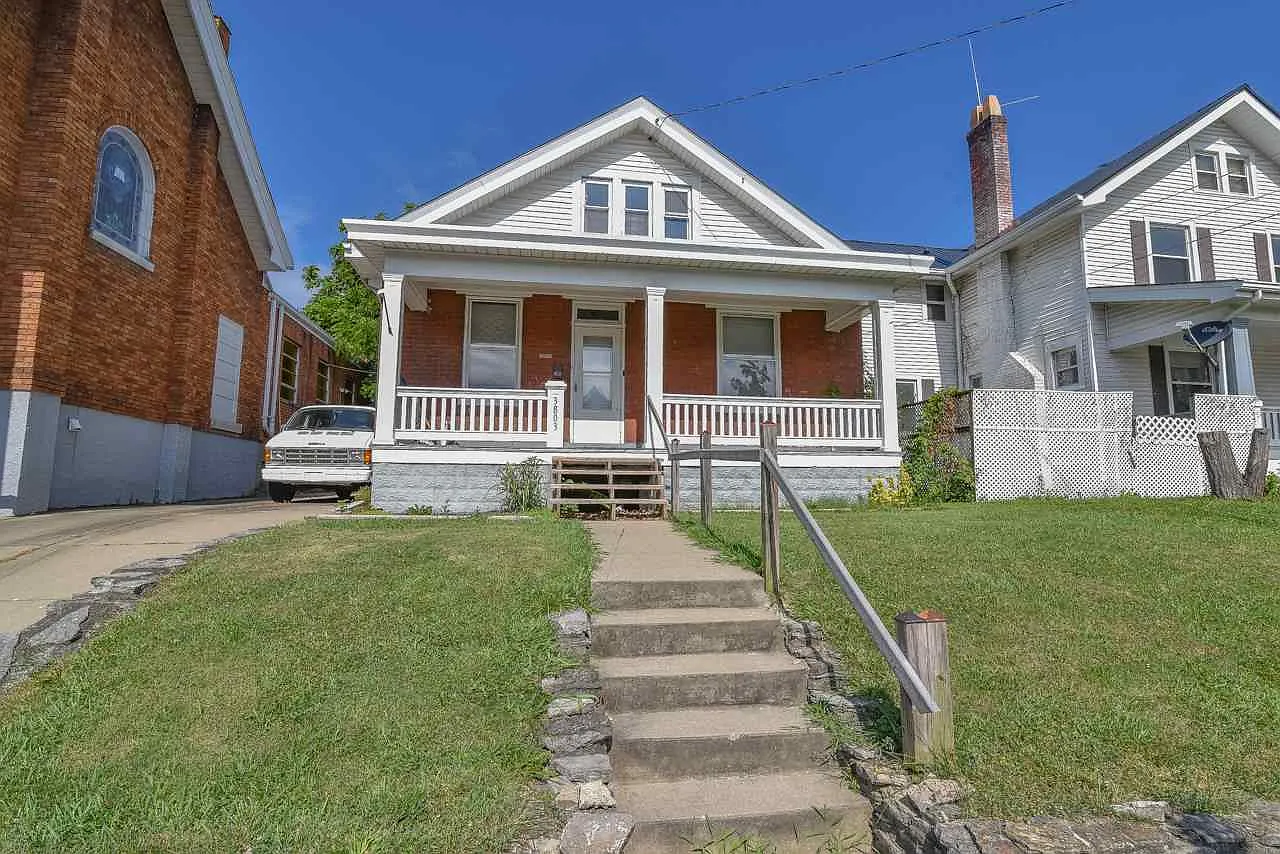 3803 Lincoln Ave photo 1