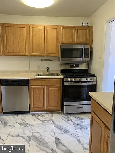 4501 Arlington Blvd #321 — Photo 6