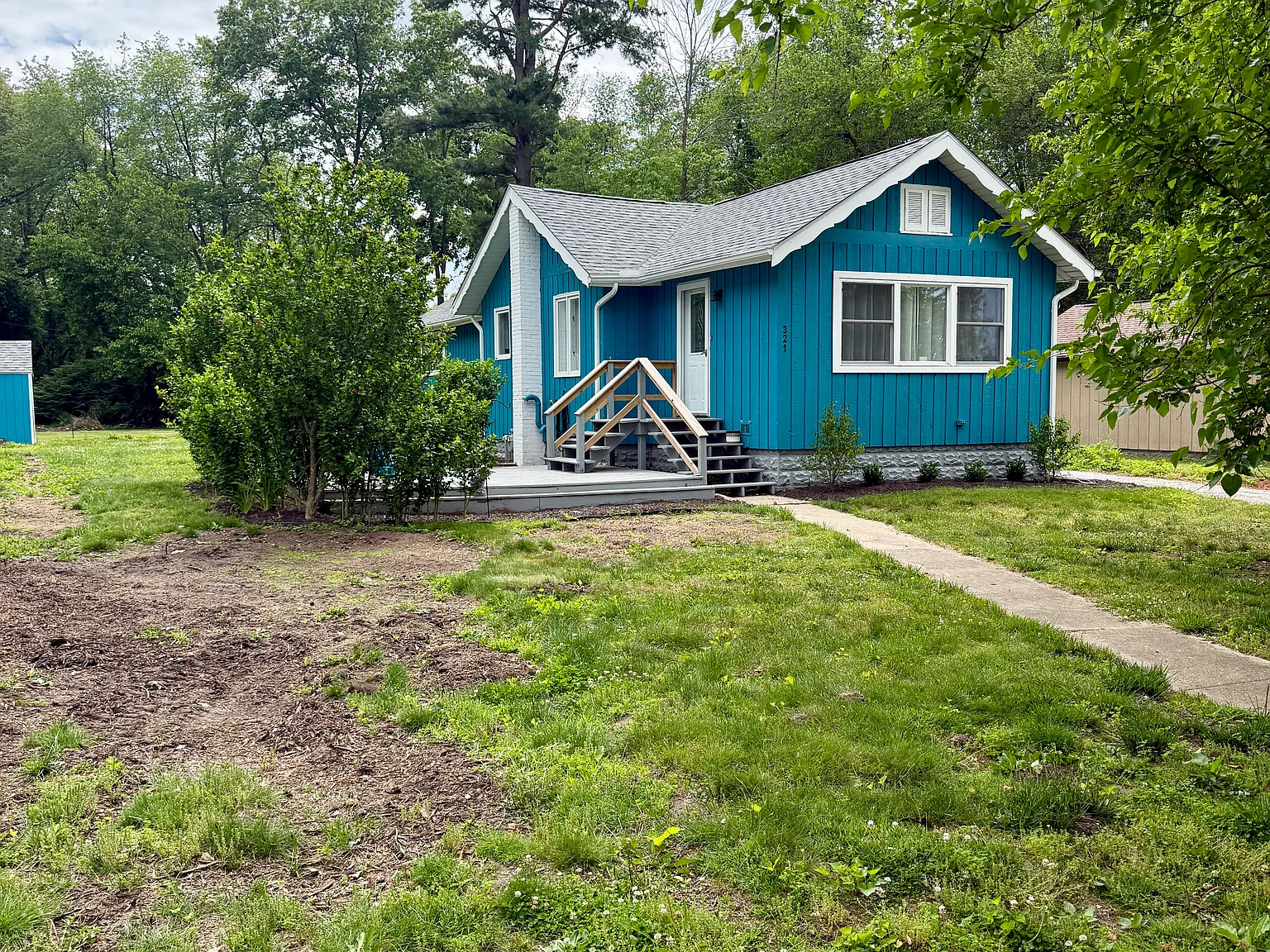 2 bed, $2,200 — Photo 1