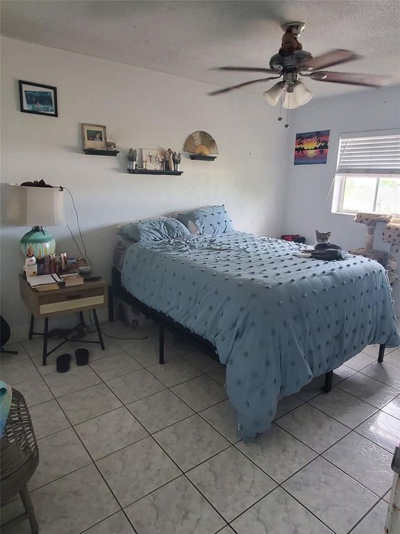 1021 NE 24th Avenue #30, photo 5