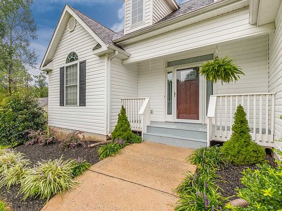 4th image of 126 Silverwood Dr